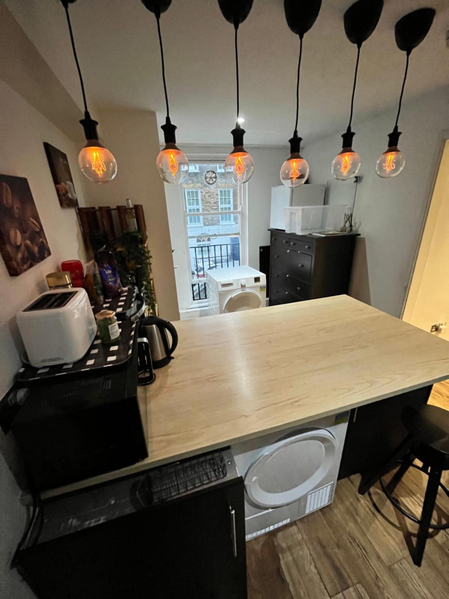 Homestay Euston Private 2 Min Walk To Station London
